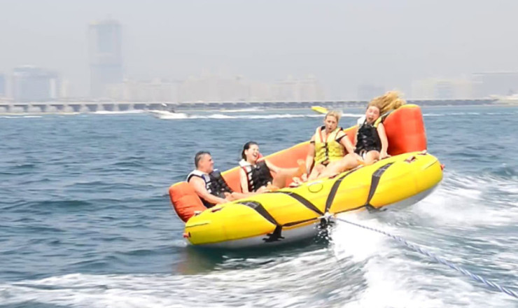 Donut Ride Boat in Dubai Jumeirah