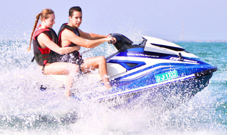 Jet Ski in Dubai in Jumeirah
