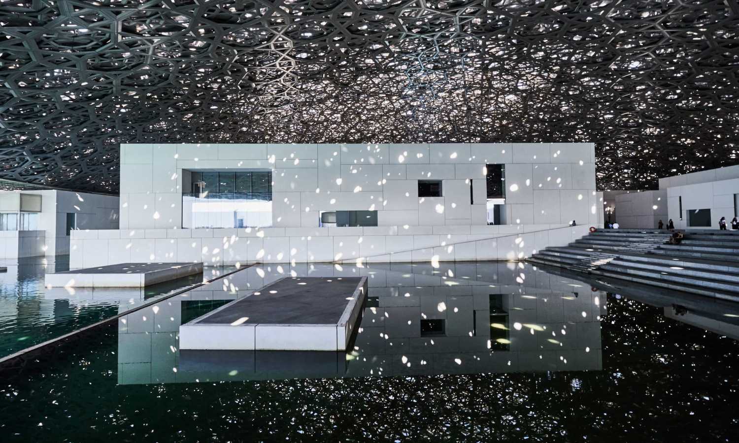 Музей Лувр в Абу-Даби