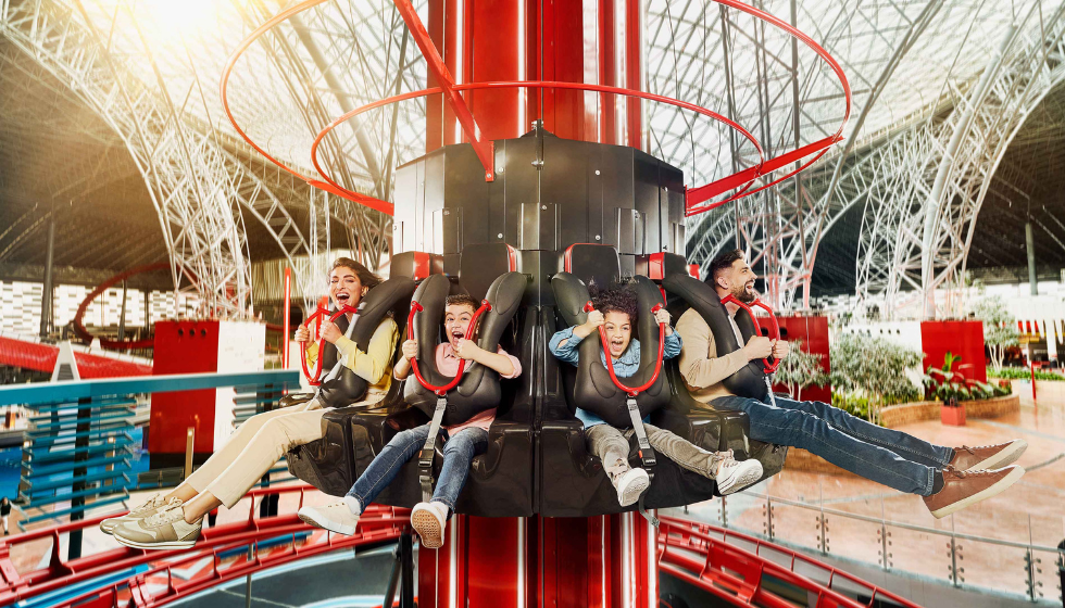 Тематический парк  Ferrari World в Абу-Даби