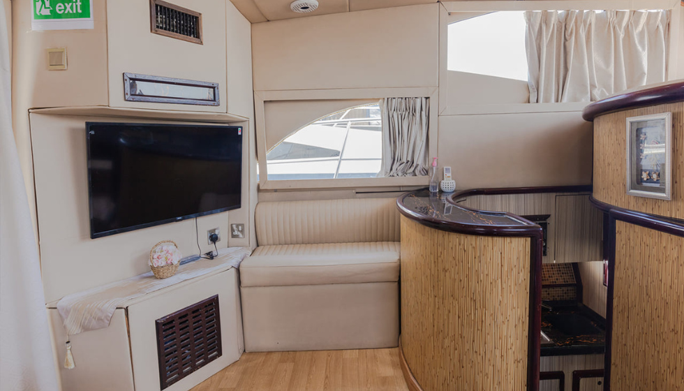Yacht 55 Feet Rental in Dubai For 12 Persons